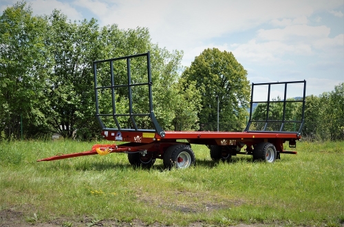 Bale transporter  PLT 7