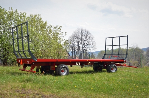 Bale transporter PLT 8