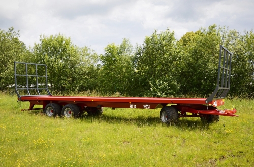 Bale transporter PLT 14